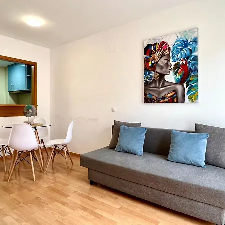 Bonito Apartamento En * Cambrils